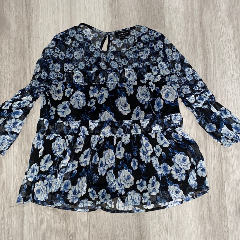Lucky Brand Women’s Dressing Shirt